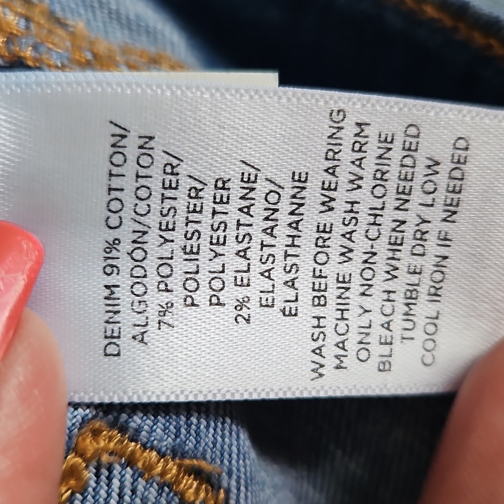 Loft Distressed Blue Jeans - Picture 9 of 9